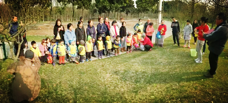 親近大自然的魅力----3.12植樹節(jié)，嬰智貝佳在行動