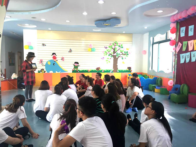 解放天性，讓老師發(fā)揮更自在，讓課程更出色