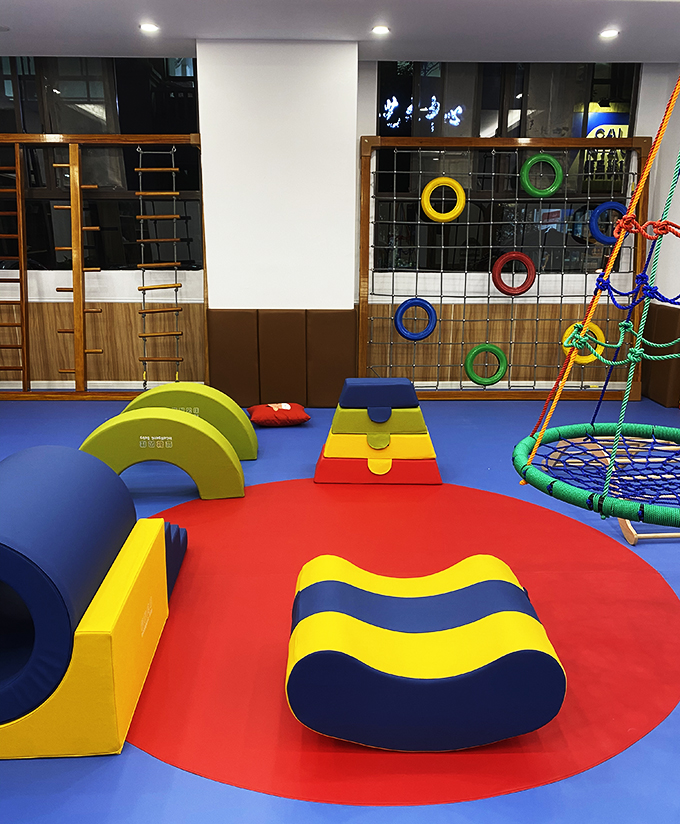 上?！っ商厮罄缃掏杏行模ㄇ叽郝穲@）